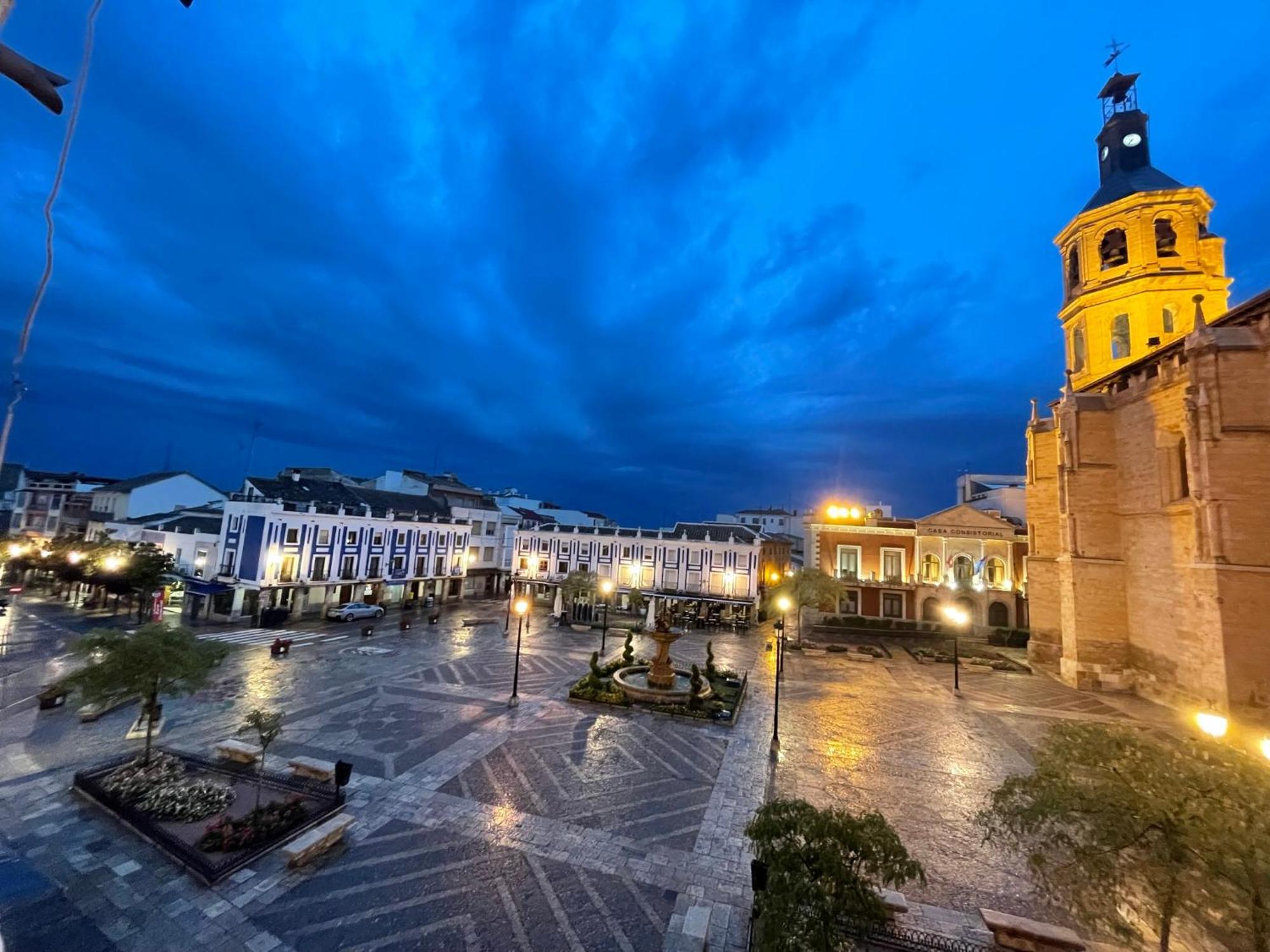 Blanco Y Anil Plaza Leilighet Valdepeñas Eksteriør bilde